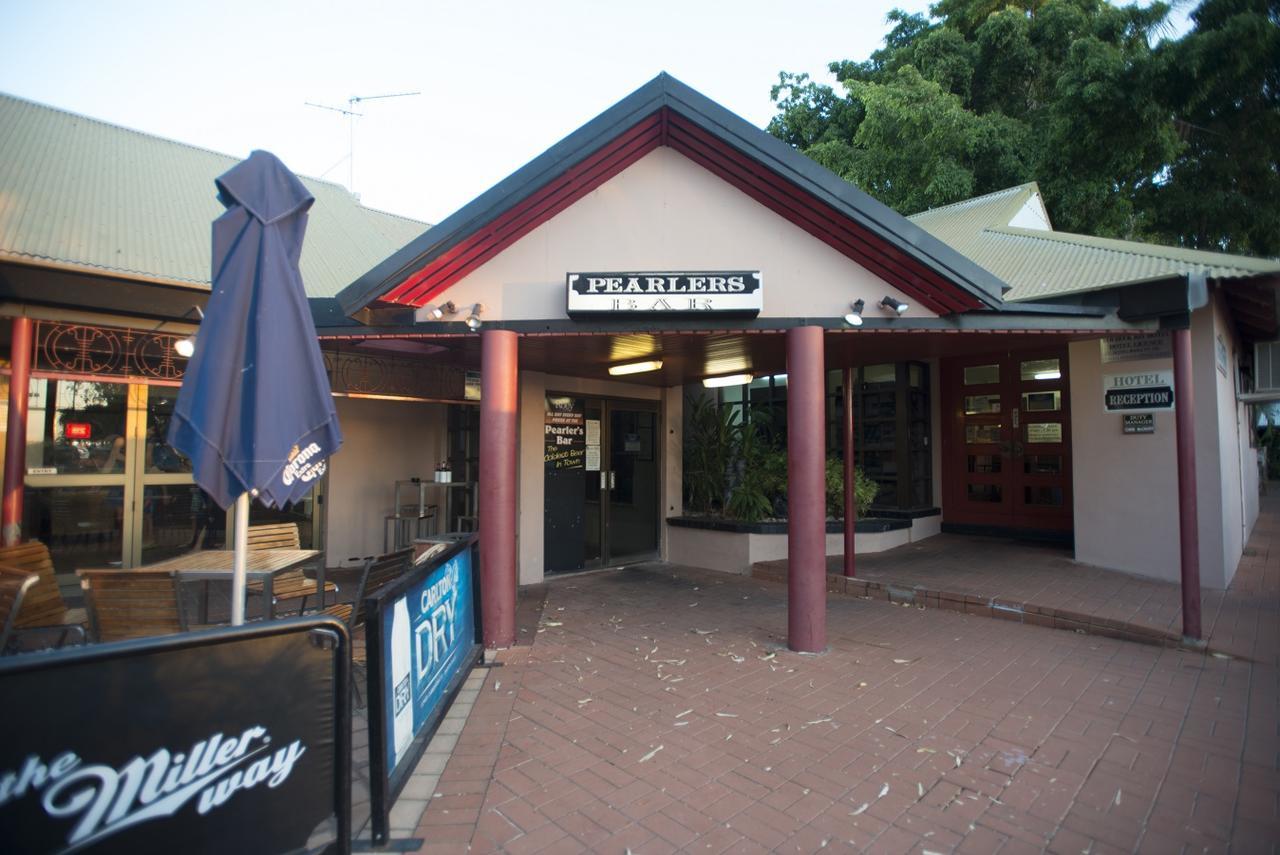 Roebuck Bay Hotel Broome Bagian luar foto