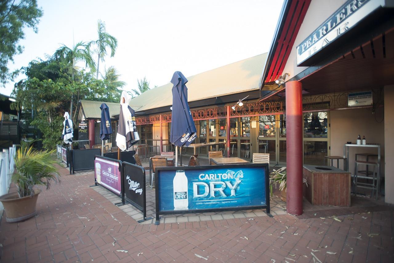 Roebuck Bay Hotel Broome Bagian luar foto